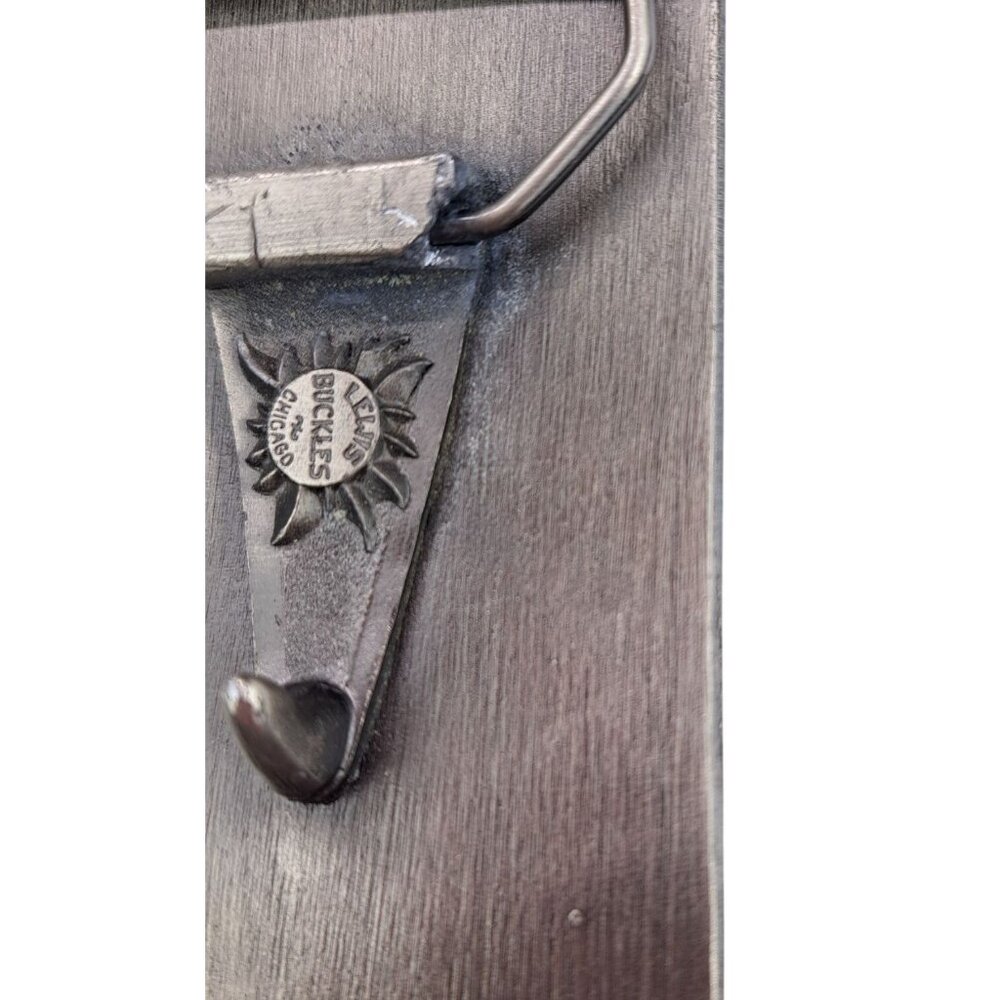 Vintage Jeno's Pizza Metal Belt Buckle Snack Food Lewis Chicago Promo Chipped - Picture 4 of 6